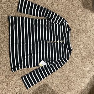 Black/white striped size medium 3/4 sleeve shirt